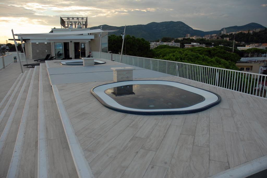 Grand Hotel L'Approdo Terracina Exterior foto